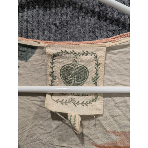 Z & L Women's Multicolor Short Sleebe 100% Viscose Made With Love Tie Top Size S - Picture 3 of 11